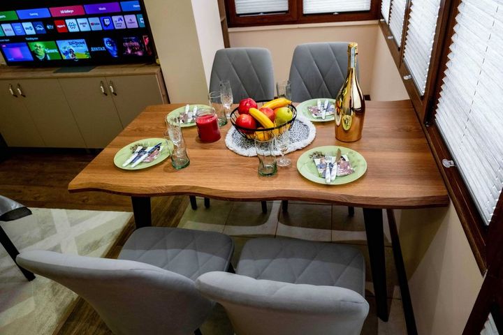 Fully furnished two-room apartment for sale next to Saint Sophia Park