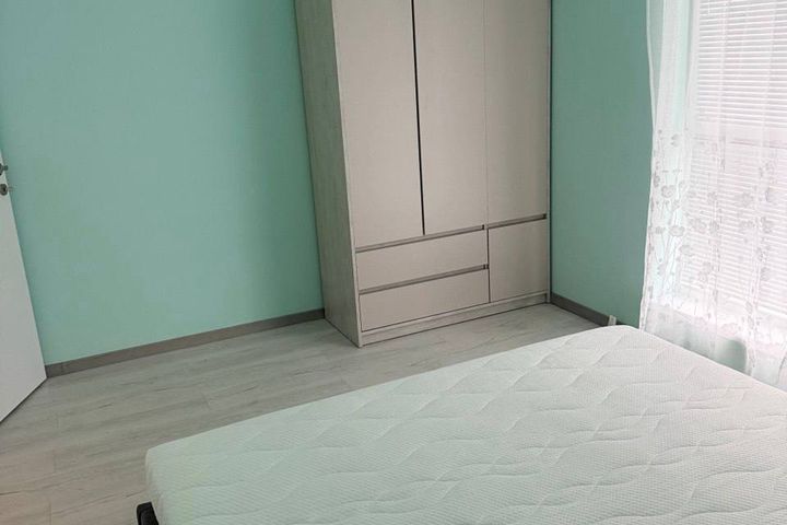 דירת חדר שינה אחד להשכרה בדרוז'בה 1 ליד האגם