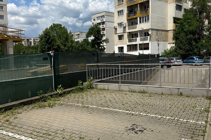 Младост 3